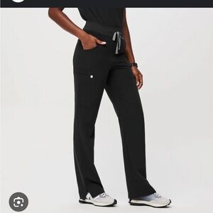 New Figs black HW Kade pants in size small (regular length)